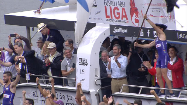 Tirán líder da Liga Galega de Traíñas