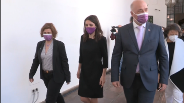 Imputan o tesoureiro e a xerente de Podemos polo caso da coidadora dos fillos de Montero e Iglesias