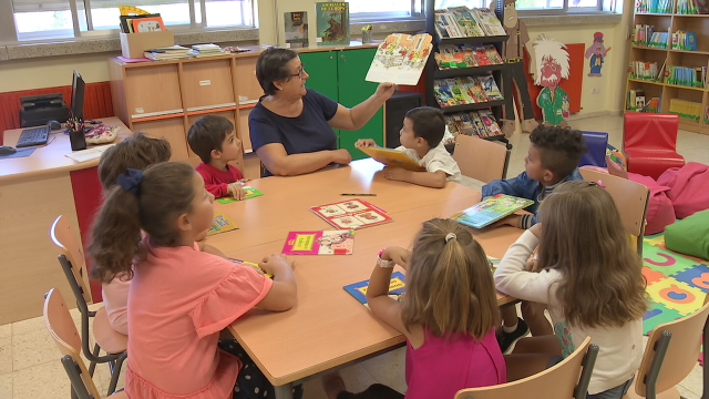Educación abre este xoves as listas de interinos e substitutos nun total de 49 especialidades