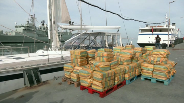 A prisión os tres detidos tras apresarse un veleiro con 5,2 toneladas de cocaína