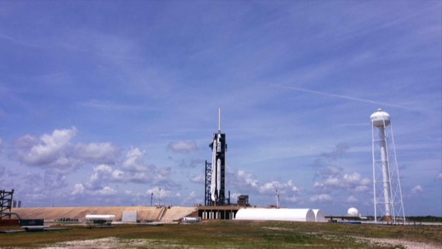 O mal tempo adía a misión de SpaceX á Estación Espacial Internacional