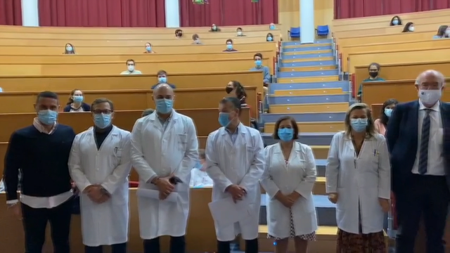 A área sanitaria de Santiago incorpora 87 médicos residentes