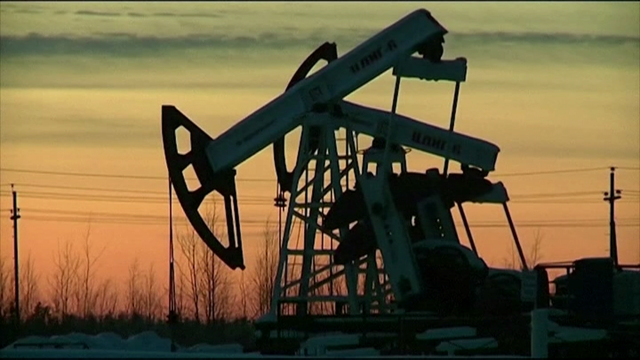 A bolsa de Madrid cae un 2,88% en plena crise no prezo do petróleo