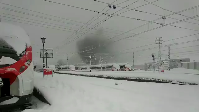 Renfe completará por estrada a conexión Pontevedra-Madrid dende Zamora