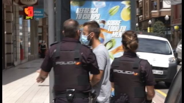 Os catro detidos en Xixón acusados de violación pasan a disposición xudicial