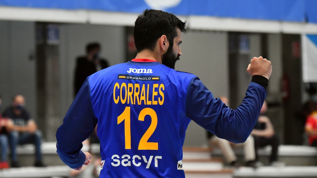 Recital de Rodrigo Corrales, decisivo na vitoria da selección española de balonmán contra Noruega (28-27)