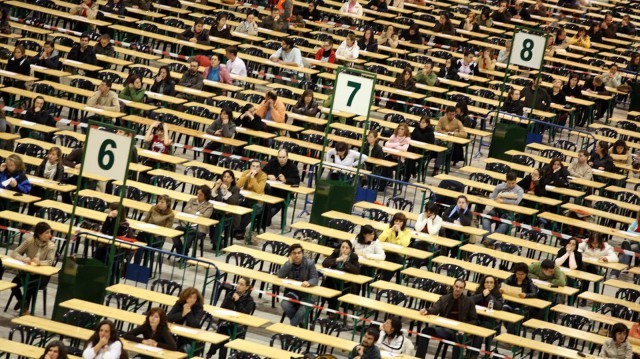 O DOG publica a convocatoria para cubrir 323 prazas de emprego público