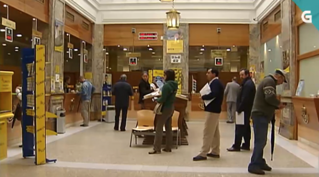 As oficinas de Correos abren toda a semana para facilitar o voto por correo