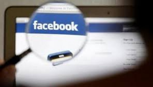 Multa de récord a Facebook por usar datos de usuarios sen permiso