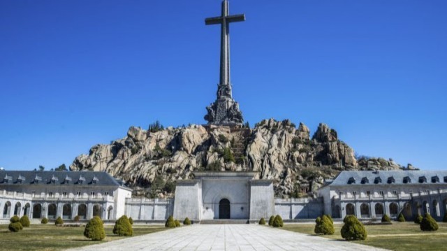 O Supremo despexa o desenterramento de Franco: non se precisa licenza de obra