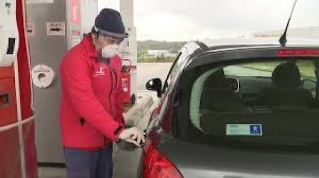 Os prezos caeron un 0,9 % en maio pola baixada dos carburantes