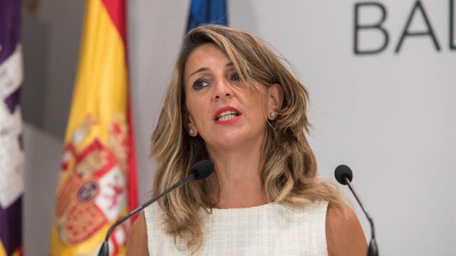 O Goberno expón unha prórroga dos ERTE cunha prestación que consome paro