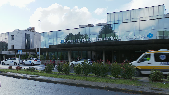 Falece unha persoa nunha xornada en que descenden os casos activos en Galicia