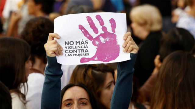 A Policía Local de Ourense libera o día de fin de ano unha muller retida na casa da súa exparella