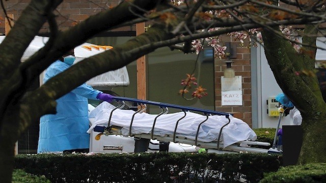 O Sergas notifica catro falecementos por covid−19, 2.409 desde o inicio da pandemia