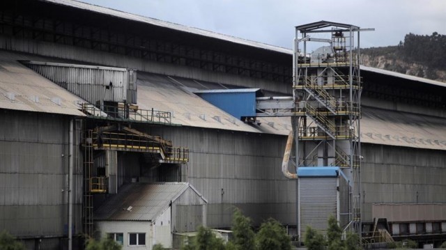 Condenan a Alcoa a cumprir as condicións pactadas co persoal da Coruña e Avilés