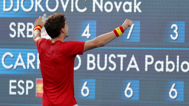 Pablo Carreño sorprende a Novak Djokovic e gaña a medalla de bronce