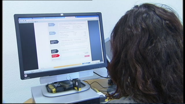 Uns 230.000 funcionarios do Estado poderán teletraballar tres días á semana