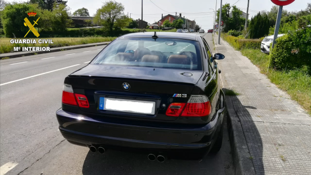 Denuncian un condutor en Santa Comba por circular a 190 km/h
