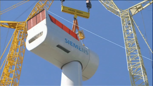 Siemens-Gamesa pecha a planta aeroxeradores de Navarra, pero manterá a da Coruña