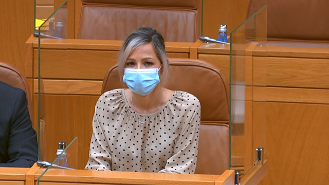 Noelia Otero toma posesión do escano no Parlamento de Galicia