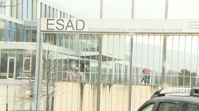 Os tres profesores da ESAD negan o acoso ás alumnas