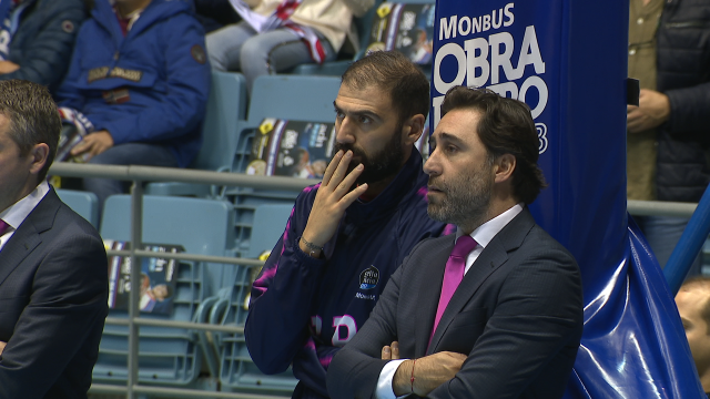 Vasileiadis será baixa seis semanas