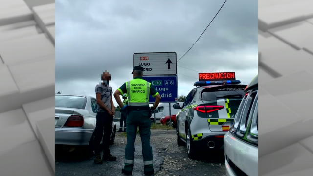 Interceptan un condutor na A-6 en sentido contrario e baixo os efectos do alcol