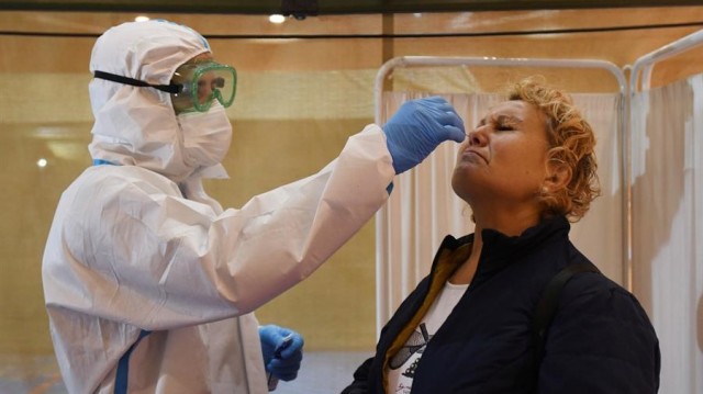 A incidencia en España sobe ata os 183 casos tras crecer 27 puntos desde o inicio da Semana Santa