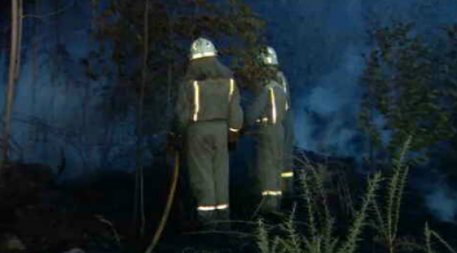 Controlado o incendio forestal en Culleredo que puxo en alerta os servizos de extinción