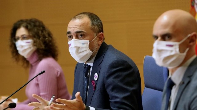 Sanidade fará cribados en Muxía, Dumbría e Cee ante o aumento de casos