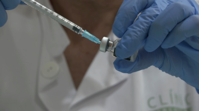 Comezan os ensaios en humanos da vacina española contra o coronavirus