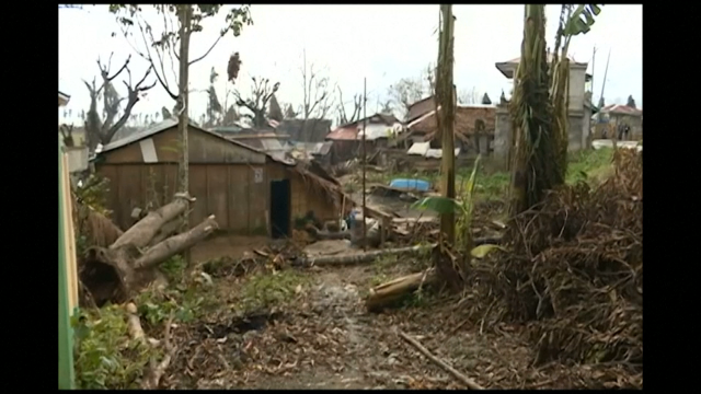 O tifón Phanfone deixa 41 mortos nas Filipinas