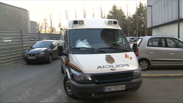 Investigan se hai máis vítimas da rede que presuntamente prostituía menores en Ourense e Santiago