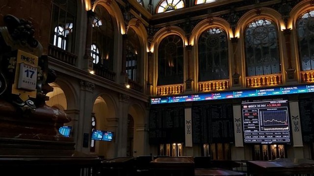 A bolsa española gaña o 6,41%, a maior suba desde decembro de 2008