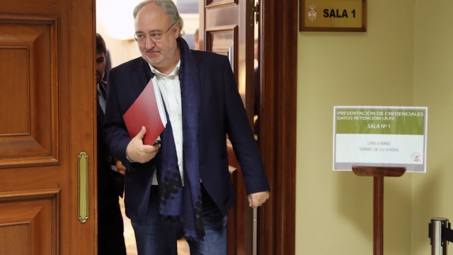 O deputado do PSdeG Guillermo Meijón, o primeiro electo que presenta as súas credenciais
