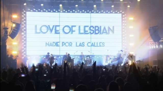 Un positivo no concerto piloto sen distancias de Love of Lesbian