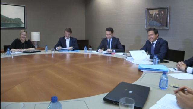 C's acepta o pacto co PP en Castela e León a cambio de algunhas alcadías e deputacións