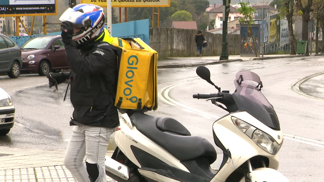 Hackean as contas da empresa Glovo en España e os datos de repartidores e clientes aparecen colgados á venda en Internet