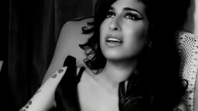 Décimo aniversario da morte de Amy Winehouse marcada por un novo documental narrado pola súa nai