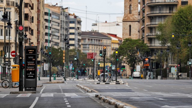 O BBVA avanza que a economía española caeu máis do 12% no primeiro trimestre