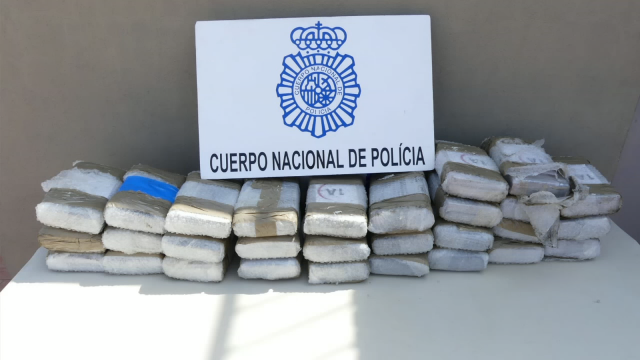Catro persoas detidas e 32 quilos de cocaína comisados nunha operación antidroga