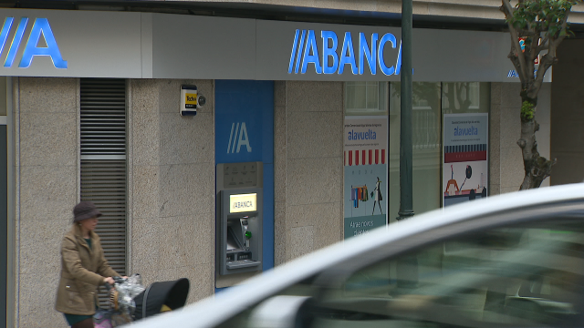 Varias entidades bancarias adiantan o pagamento do paro