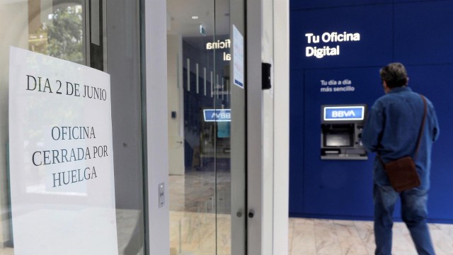 BBVA reduce a súa proposta de despedimentos un 23 %
