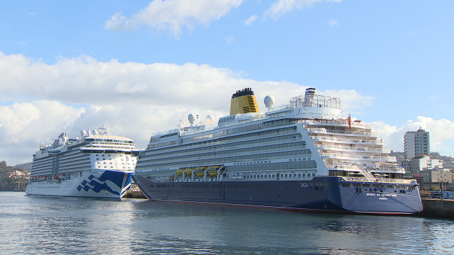 O tráfico de cruceiros en Vigo dá sinais de recuperación cunha nova dobre escala