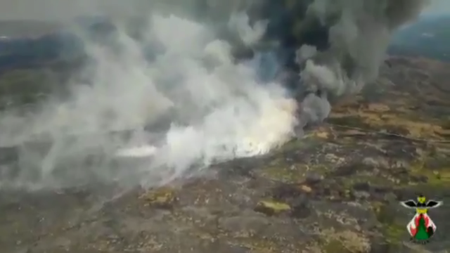 Estabilizado o incendio de Carnota, que queimou unhas 70 hectáreas, e o da Mezquita, que calcinou 240