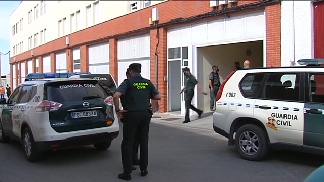 Atopan restos humanos na casa do detido que confesou que descuartizara a Rocío e se desfixera dela
