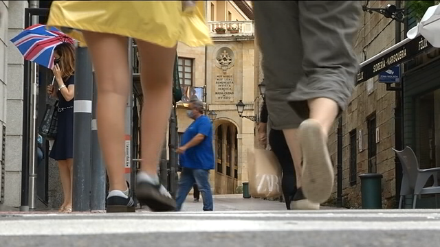 Detidos catros mozos acusados de violar dúas menores en Oviedo