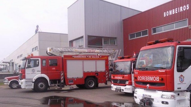 Arde por completo, sen causar danos persoais, unha casa en Mos e queda só a estrutura