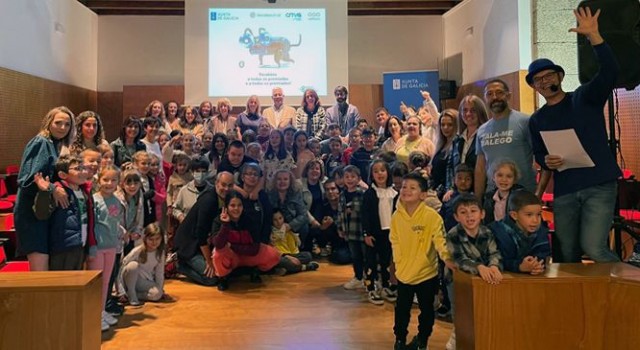 Escolares de Lugo, Ourense e A Estrada recibiron os premios do certame de curtas en galego 'Nós tamén creamos!'